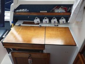Hardy Pilot 20 Motor Boat - Galley