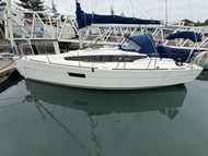 2018 Jeanneau Sun Odyssey 319
