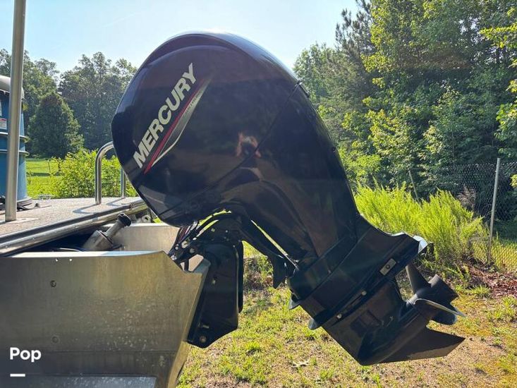 2018 Starcraft sls 3