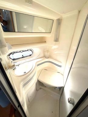 Sealine S37