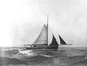 Carrying her Gaff Rig