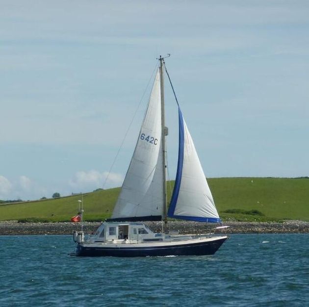 MOODY 33 MK1 MODIFIED,RE-ENGINED, GREAT CRUISER