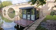 Houseboat River Thames near Oxford