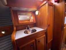 1988 Jeanneau  Sunshine 38
