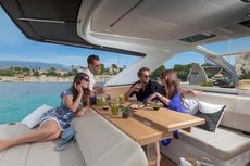 2025 Jeanneau DB 43 Inboard