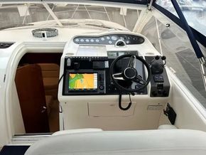 2006 Princess V42 7