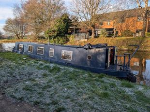 47' Newly Refurbished Narrowboat