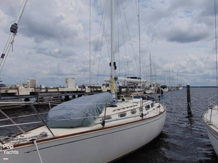 1983 Sabre 38 hard top express