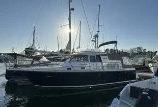 2008 Nimbus 380 Commander