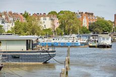 Beautiful houseboat for modern London living, SW10