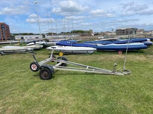 robust combi trailer