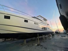 2017 Fairline Squadron 65   4 Cabin Layout  Gyro Stabilisation