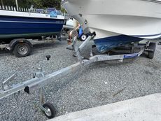 2010 Quicksilver 470 Cruiser