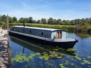 60' x 10' Collingwood Widebeam 2018. Freshly blacked, new anodes. 