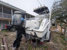 2004 Boston Whaler 240 Outrage