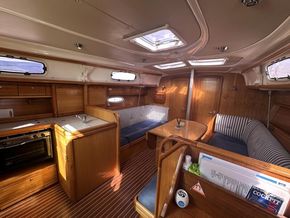 2007 Bavaria 37 Cruiser 36