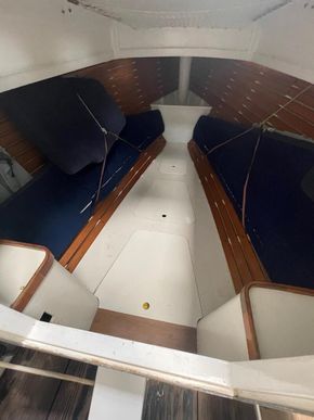 Inside Cabin Cushions up