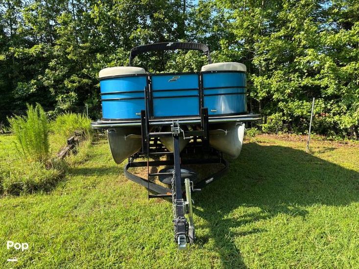 2018 Starcraft sls 3