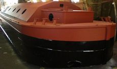 Widebeam Liveaboard - Leeds Liverpool Short Boat style 83% scale