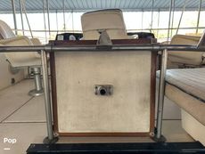 1986 Sea Ray 410 AFt Cabin