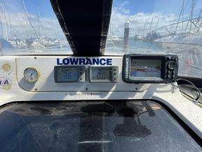 2001 hunter legend 290 sail 9479674 20240724004356574 1 XLARGE