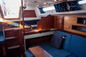 1979 Sadler 32 19
