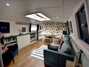 Viking Wide Beam 70ft with Windsor mooring  - Saloon