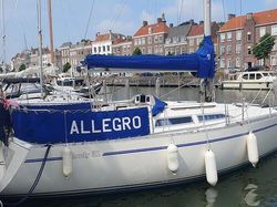 1987 Moody 31 Mk II Cruising Yacht