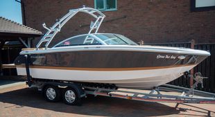 2021 Four Winns H210