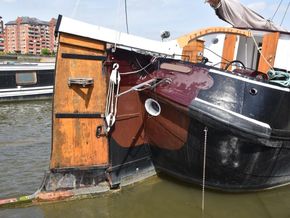 Tjalk Dutch Barge 25m  - Exterior