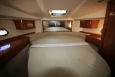 2002 Sealine F37