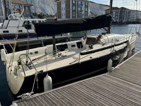 Max Fun 35  - Exterior