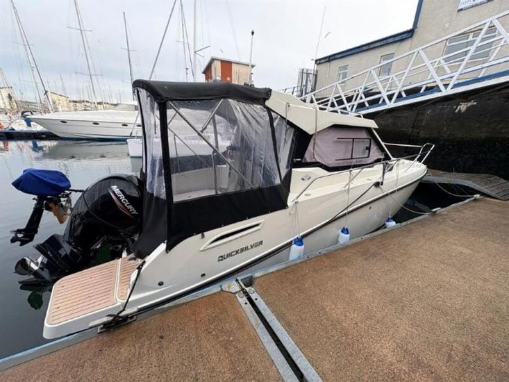 2024 Quicksilver  675 Weekender