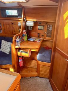 Malo 34 with New Engine