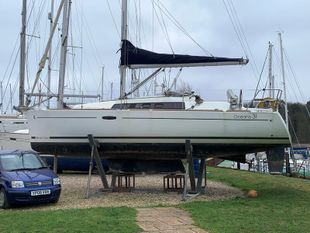2011 Beneteau Oceanis 31 Lift Keel Cruiser