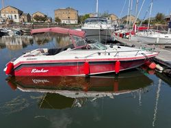 Rinker 230 &ndash; New 5.7 V8 (2015), Serviced & Ready at Penarth