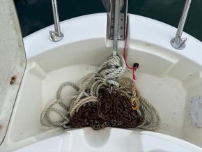 Jeanneau Cap Camarat 755 WA  - Anchor Locker