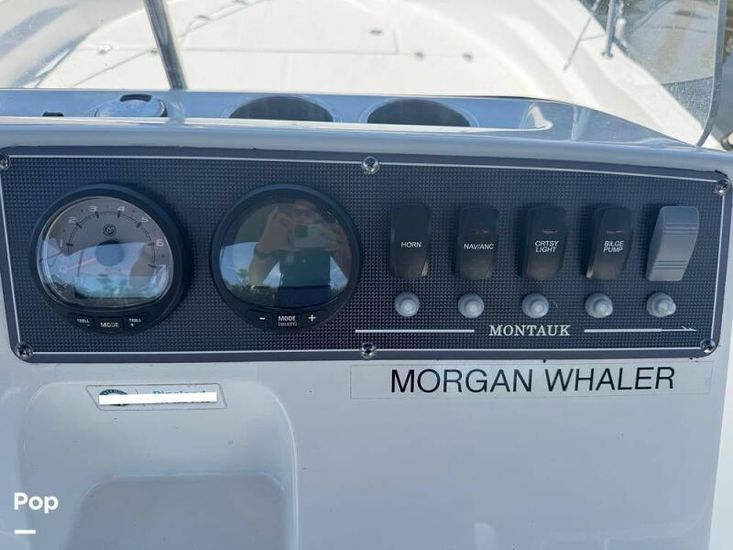 2023 Boston Whaler montauk 190