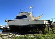 Hatteras 46 Fly