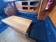 1983 Sigma  33 Cruiser