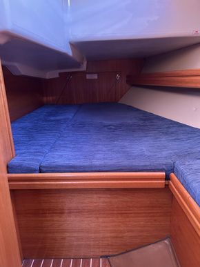 2007 Bavaria 37 Cruiser 28