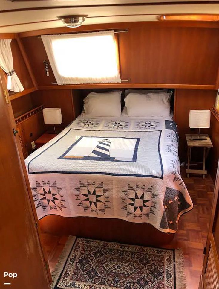 1979 Albin 43 trawler