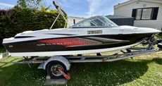 MAXUM 1800 MX BOWRIDER + MERCRUISER 3.0L TKS