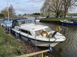 Fairline Mirage 29 Aft Cockpit