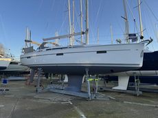 2015 Bavaria Cruiser 37