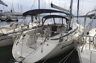 Bavaria 38, built 2004