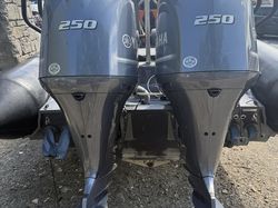 Zodiac Pro 850 with Yamaha Twin 250 HP