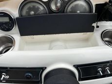 2017 Bayliner Element XR7