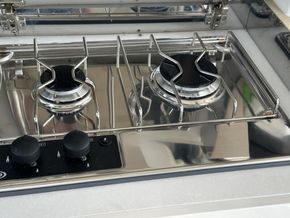 2022 Jeanneau NC33 17