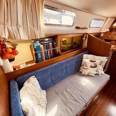 1981 Westerly Konsort 29 (Twin Keel)